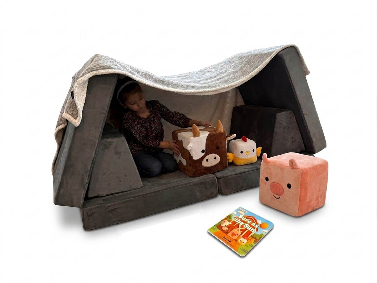 Child in a Mod Blox fort with Bloxters
